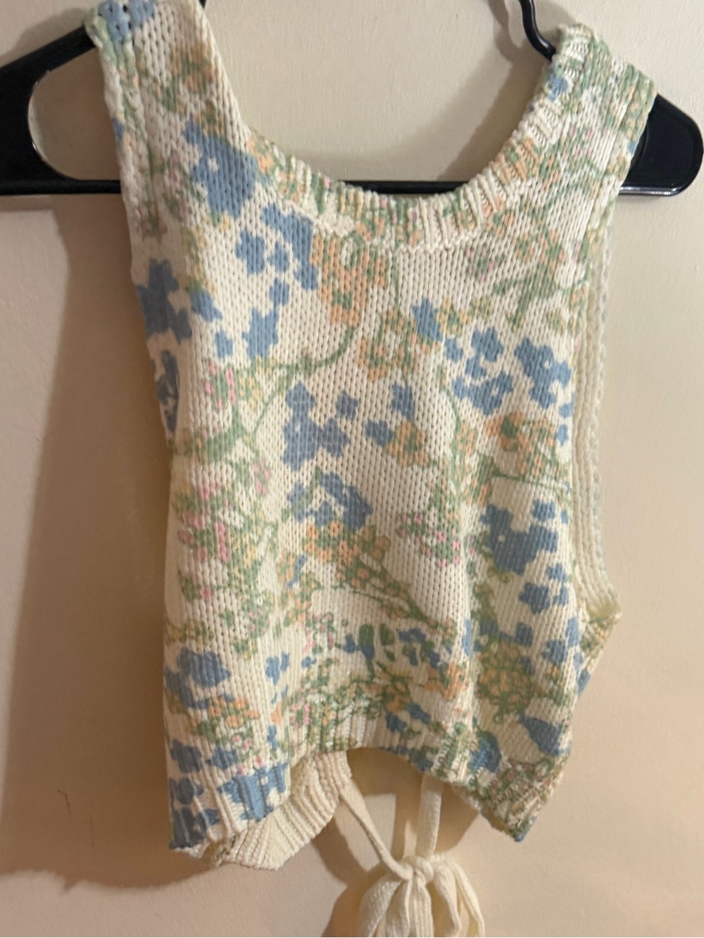 Her Entire Name Is Grace Size Large Floral Knit Tie-Back Crop Tank Anthropologie